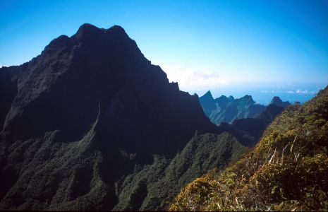 Vrcholový hřeben Mont Aorai